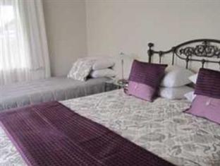 Be My Guest Bed & Breakfast 뉴플리머스 외부 사진